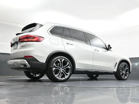 Used 2023 BMW X5 xDrive40i w/ Premium Package AWD/4WD image 36
