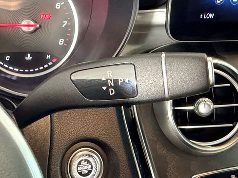 Used 2021 Mercedes-Benz GLC 300 image 15