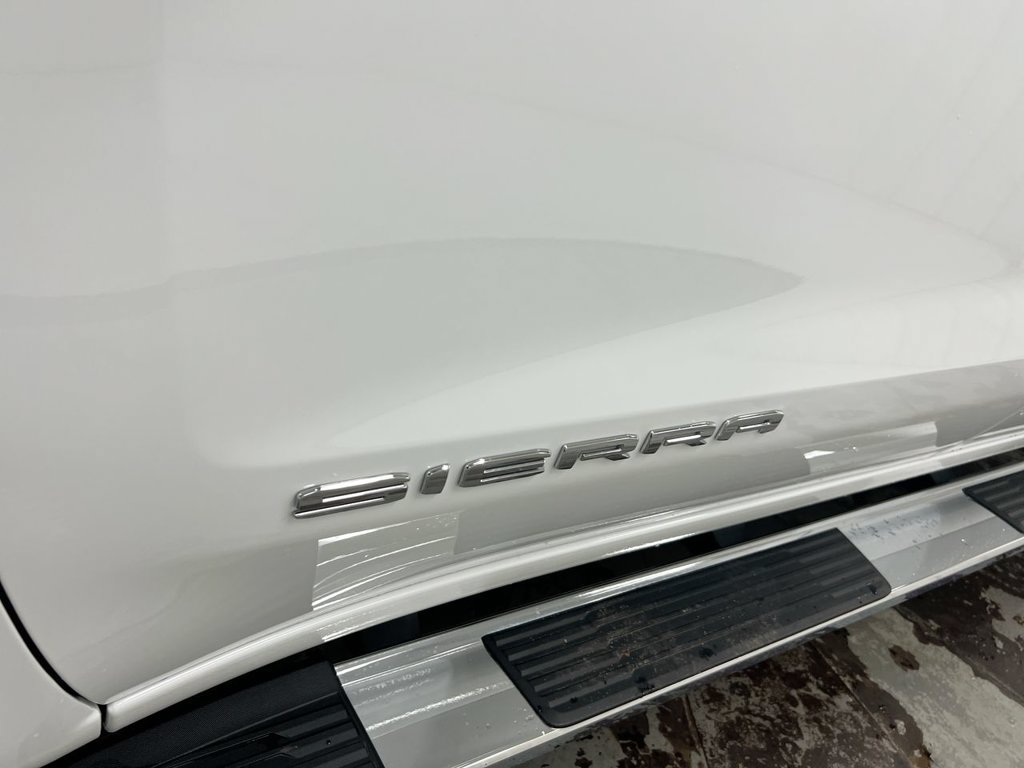 Used 2026 GMC Sierra 1500 SLT w/ SLT Premium Package AWD/4WD image 26