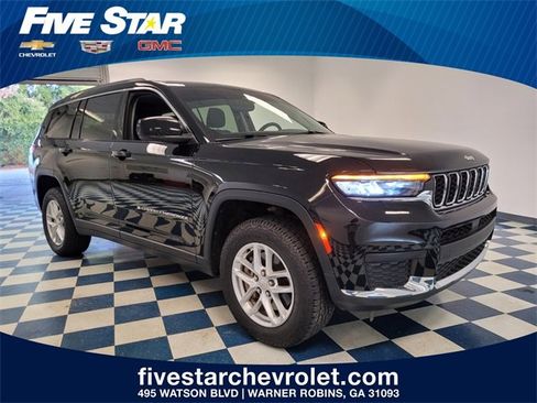 Used 2023 Jeep Grand Cherokee L Laredo image 1