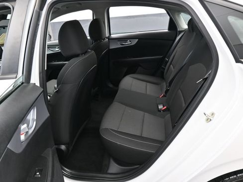 Used 2023 Kia Forte LXS FWD image 27