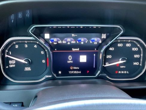 Used 2019 GMC Sierra 1500 Denali w/ Denali Ultimate Package AWD/4WD image 10