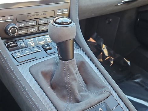 Certified 2025 Porsche 718 Cayman GT4 RS image 26