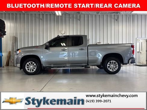Used 2025 Chevrolet Silverado 1500 LT AWD/4WD image 2
