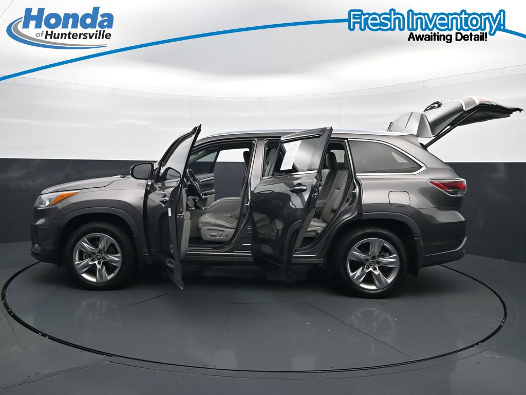 Used 2016 Toyota Highlander Limited AWD/4WD image 49