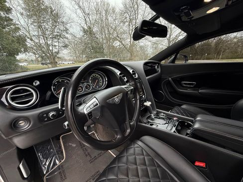 Used 2017 Bentley Continental GT AWD/4WD image 43