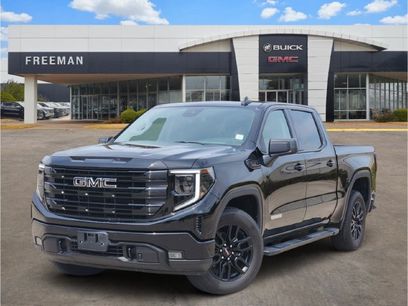 Used 2024 GMC Sierra 1500 Elevation w/ LPO, Elevation Black Package