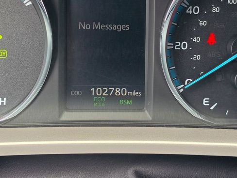 Used 2017 Toyota RAV4 XLE w/ Convenience Package AWD/4WD image 24