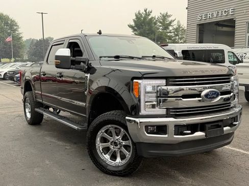 Used 2019 Ford F250 Lariat w/ Lariat Ultimate Package AWD/4WD image 8