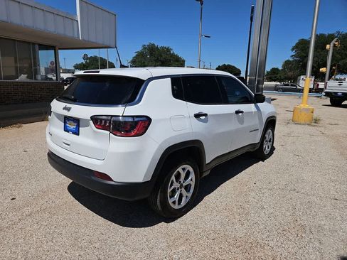 Used 2025 Jeep Compass Sport AWD/4WD image 8