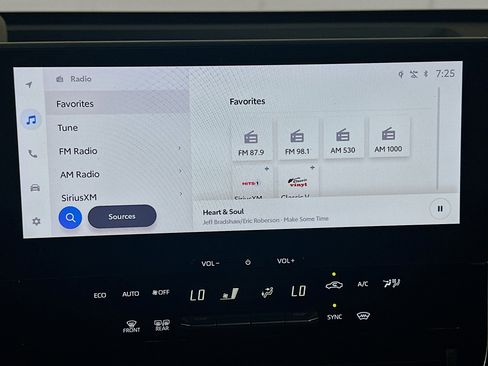 Used 2023 Toyota bZ4X XLE image 21