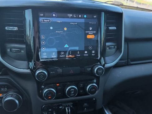 Used 2022 RAM 1500 Big Horn w/ Trailer Tow Group (B) AWD/4WD image 15