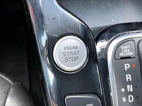 Certified 2024 Kia Soul GT-Line w/ Option Group 020 FWD image 34