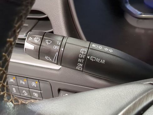 Used 2023 GMC Yukon AT4 w/ Technology Package image 42