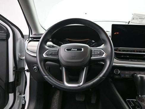 Used 2022 Jeep Compass Limited AWD/4WD image 26