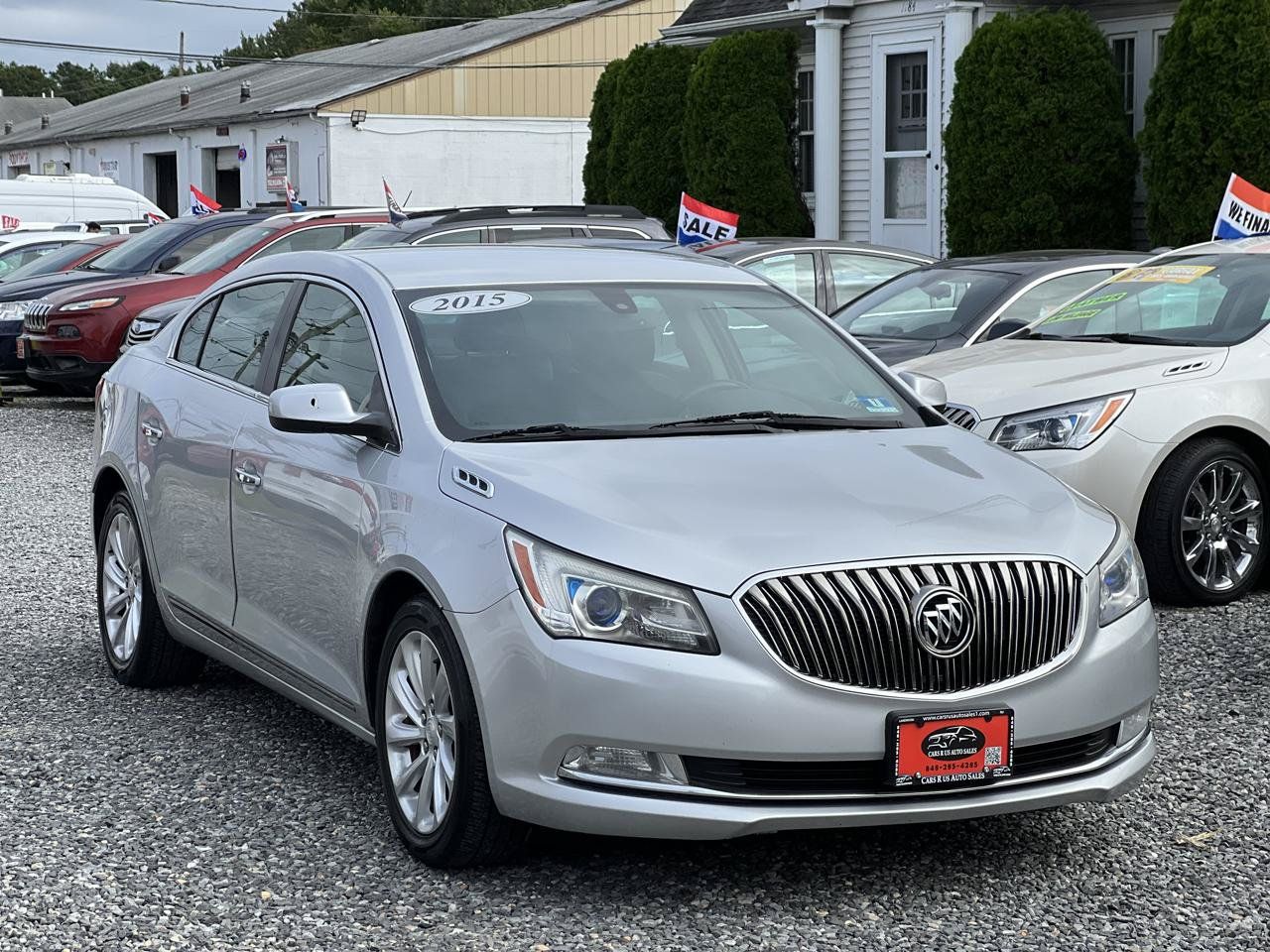 Used 2015 Buick LaCrosse FWD image 1