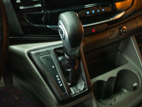 Used 2023 Ford Transit 350 XLT image 18