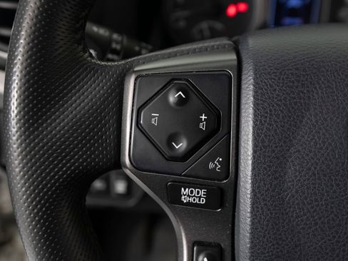 Used 2018 Toyota Tacoma TRD Pro AWD/4WD image 17
