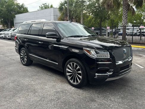 Used 2019 Lincoln Navigator Select RWD image 7
