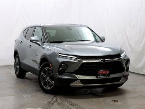 Used 2024 Chevrolet Blazer LT image 1