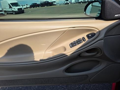 Used 2000 Ford Mustang GT RWD image 15