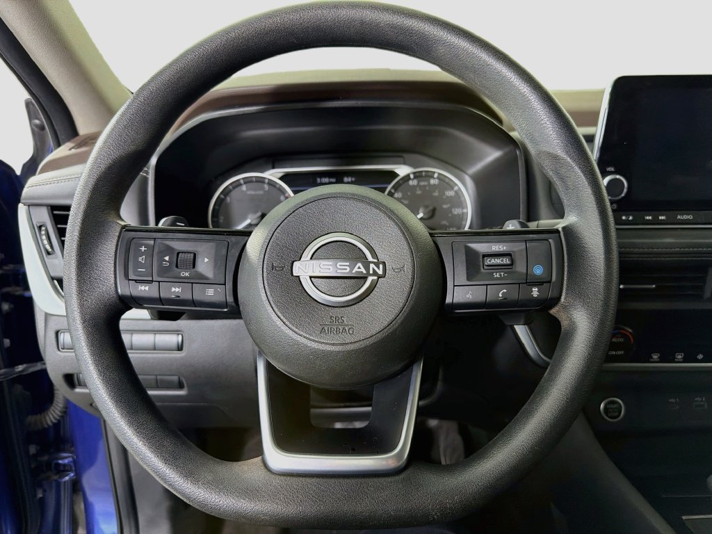 Used 2023 Nissan Rogue SV FWD image 15
