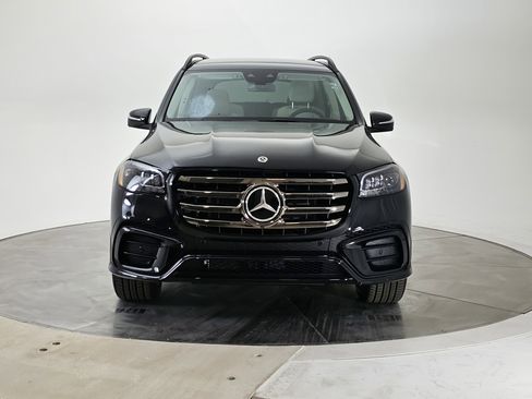 New 2026 Mercedes-Benz GLS 450 4MATIC image 4