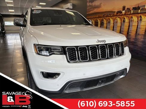 Certified 2022 Jeep Grand Cherokee Limited w/ Tech Group image 1