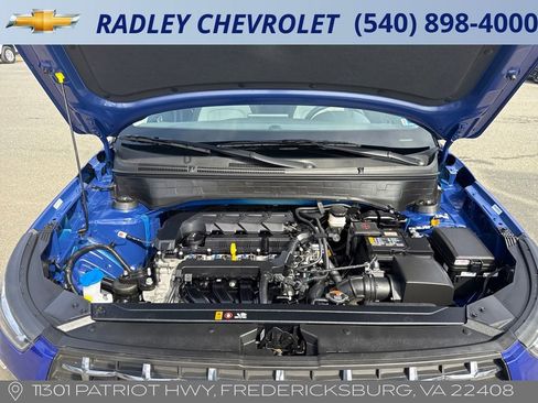 Used 2025 Hyundai Venue SEL image 15