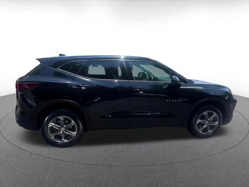 Used 2026 Chevrolet Blazer LT FWD image 15