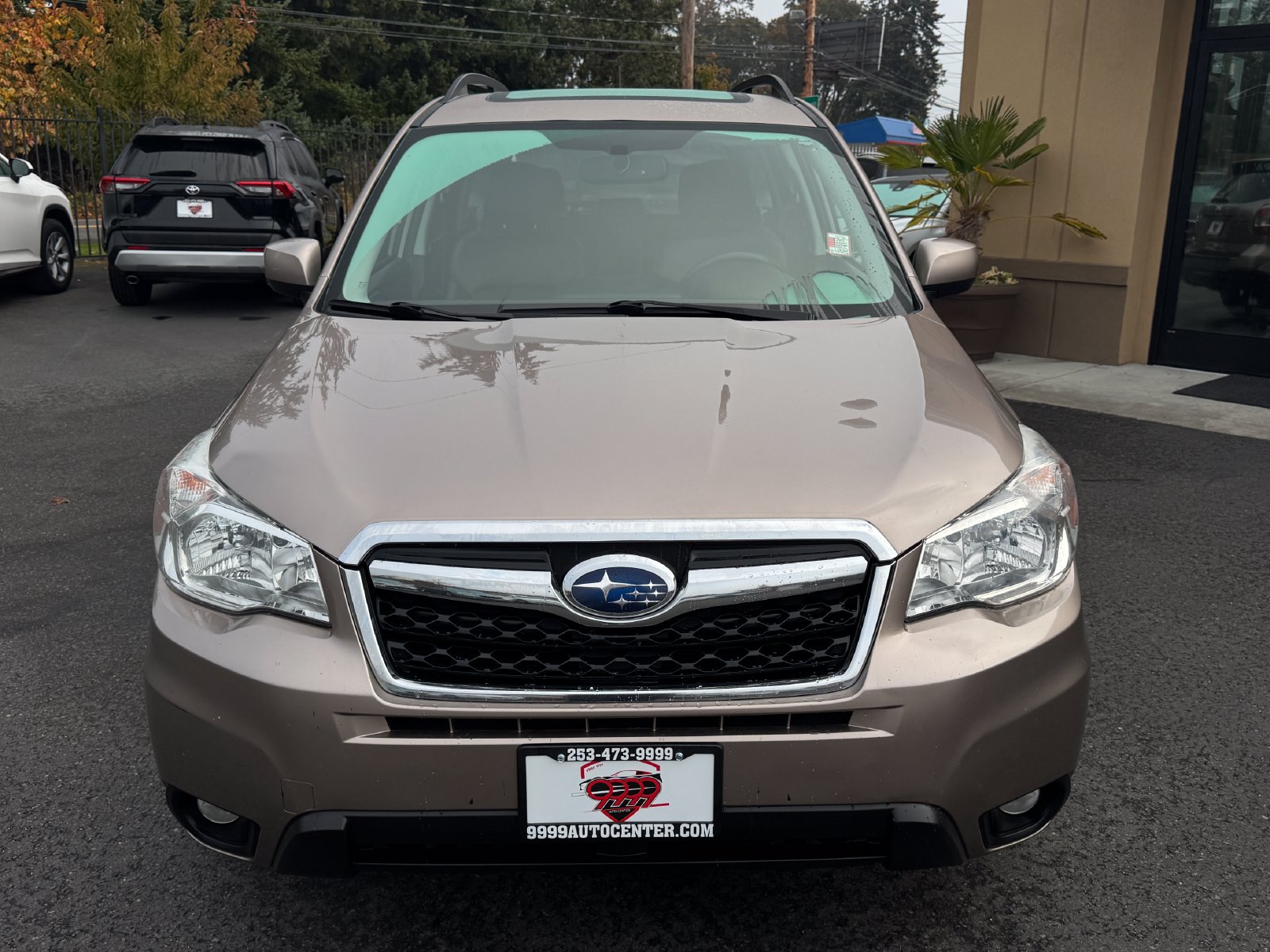Used 2014 Subaru Forester 2.5i Limited AWD/4WD image 2