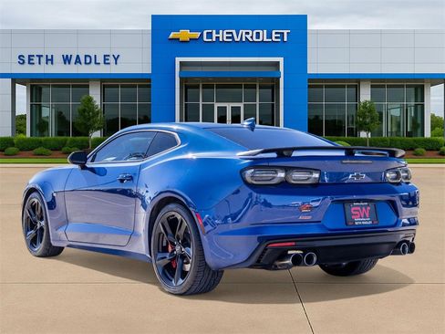 Used 2020 Chevrolet Camaro SS image 4