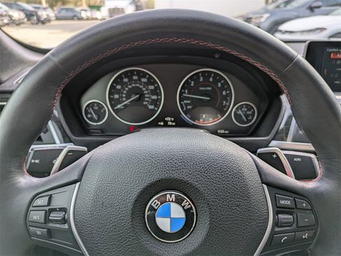 Used 2018 BMW 430i Convertible image 37