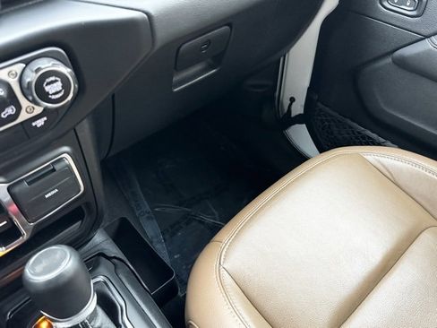 Used 2023 Jeep Wrangler Unlimited Sahara w/ Cold Weather Group image 22