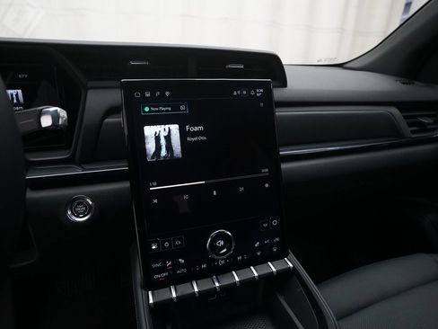 Used 2026 GMC Terrain AT4 image 6