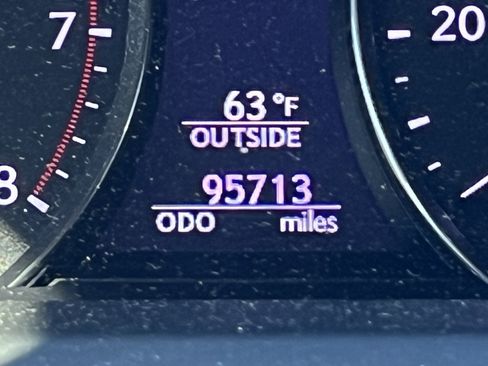 Used 2014 Lexus LS 460 image 22