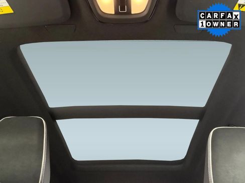 Used 2023 Volvo XC40 Recharge Ultimate w/ Protection Package Premier image 16