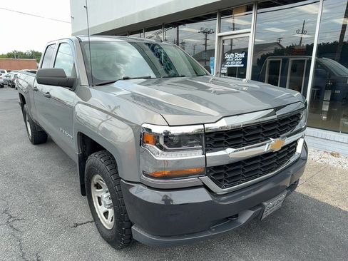 Used 2017 Chevrolet Silverado 1500 W/T w/ WT Convenience Package AWD/4WD image 2