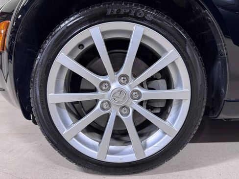Used 2006 MAZDA MX-5 Miata Grand Touring RWD image 13