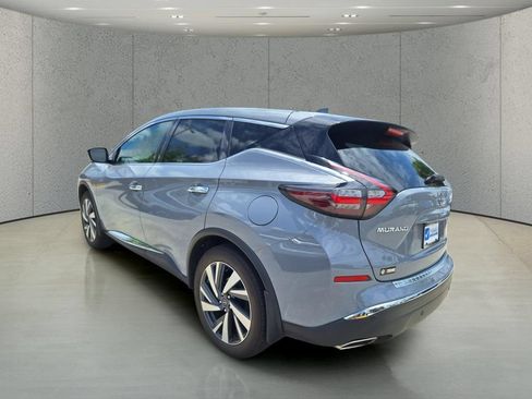 Used 2024 Nissan Murano SL FWD image 3
