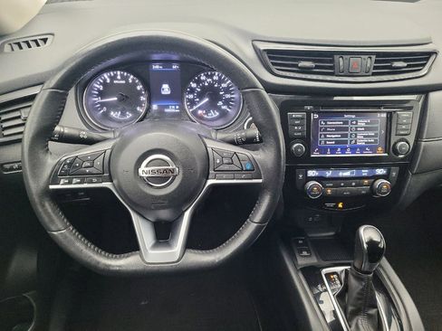 Used 2019 Nissan Rogue SV w/ Premium Package image 22