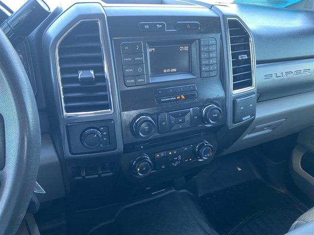 Used 2018 Ford F250 XLT w/ Snow Plow Prep Package AWD/4WD image 22