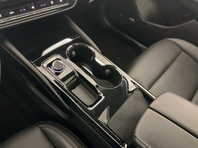 Used 2024 Buick Envision Preferred AWD/4WD image 13