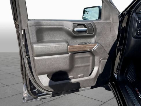 Used 2020 Chevrolet Silverado 1500 LT RWD image 19
