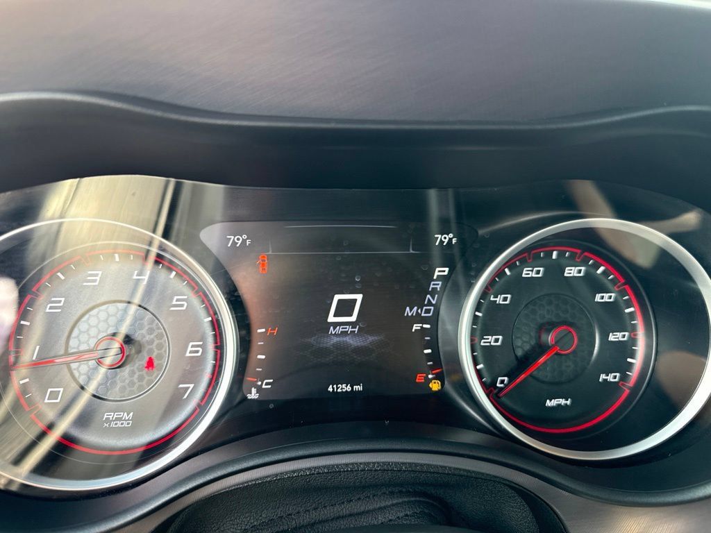 Used 2022 Dodge Charger SXT RWD image 12