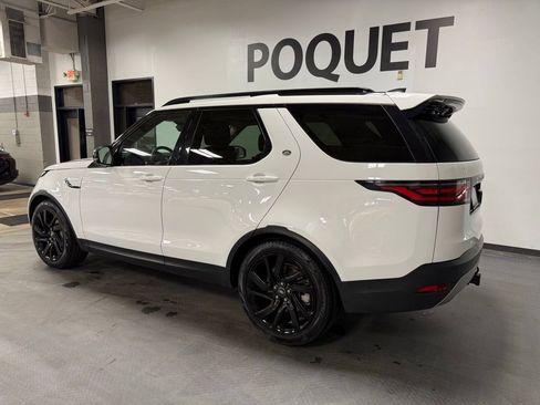 Used 2024 Land Rover Discovery S AWD/4WD image 6