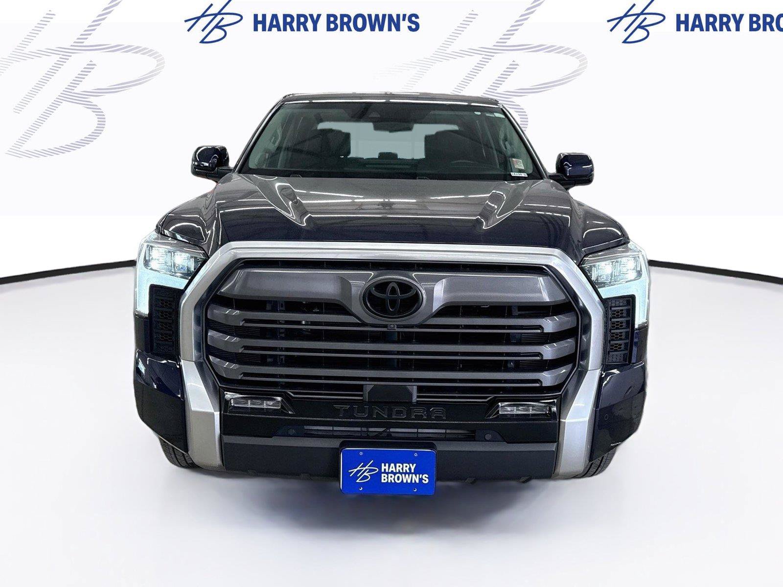 Used 2024 Toyota Tundra Limited AWD/4WD image 6