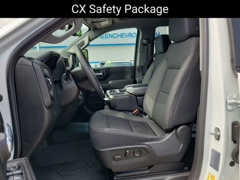 Used 2024 Chevrolet Silverado 2500 Custom w/ Custom Value Package AWD/4WD image 13