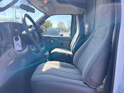New 2025 Chevrolet Express 3500 w/ Power Convenience Package image 13