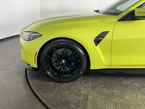 Used 2026 BMW M4 Coupe w/ Executive Package image 4